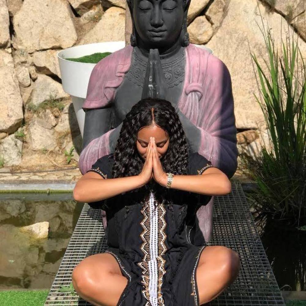 Meet your Posher, Mia